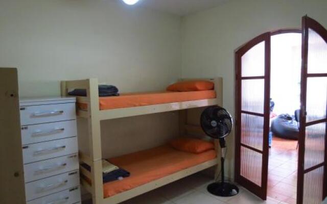 Ville Hostel Cama & Café