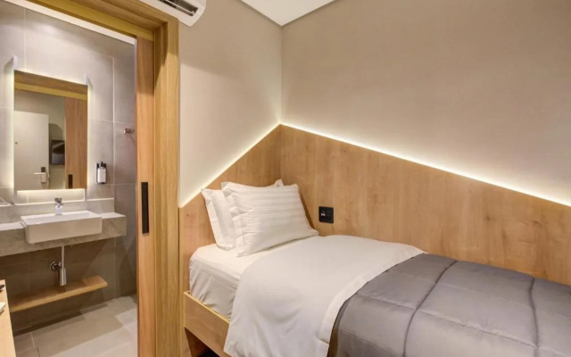 Fast Sleep Suites by Slaviero Hoteis