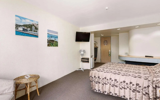 Quality Inn Angus