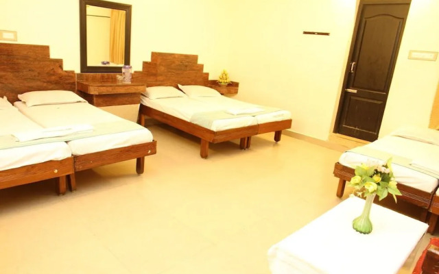 Triveni Tourist Home