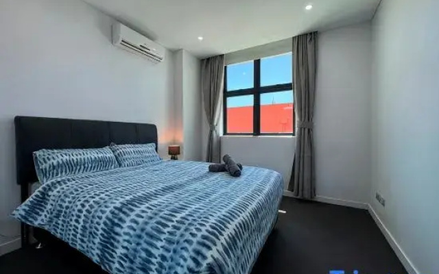 Superb 2BR Apt (Parking)/DarlingHarbour-10min walk