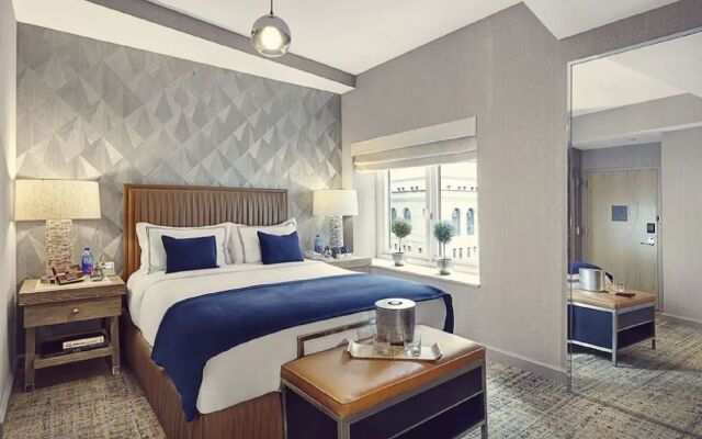 Artezen Hotel