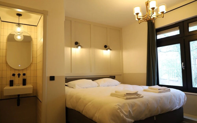 Mr.Lewis Hotel Rotterdam