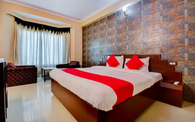 OYO 18814 Hotel Maya International