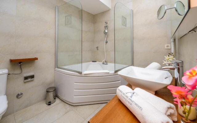 Adriatic Deluxe Apartments