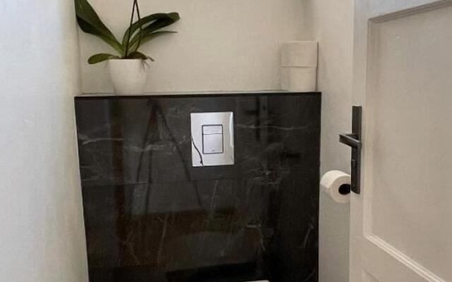 Flat with GARDEN and TERRACE 15min from the BEACH