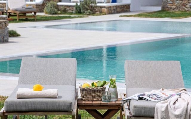 Villa Del Sol Mykonos Junior Suite