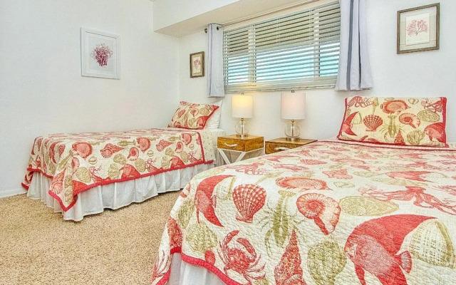 Shore House 502