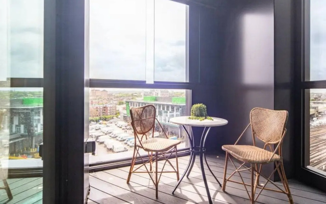 Luxury Manhattan 2 Bed Battersea