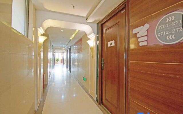 Leishibo Hotel (Chongqing Danzishi International Community Branch)