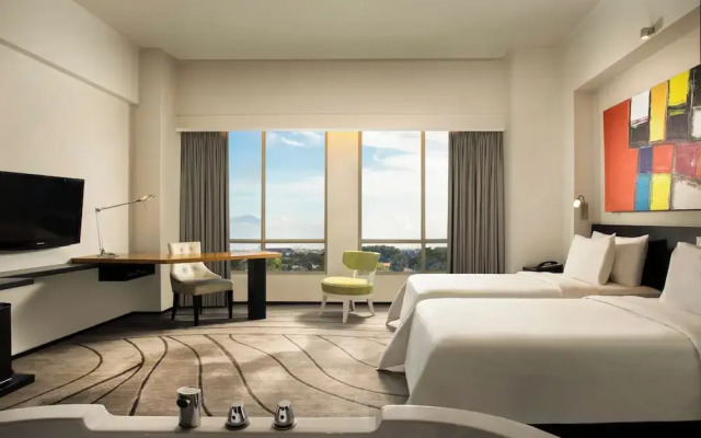 Artotel TS Suites Surabaya