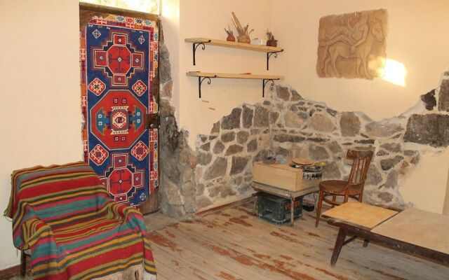 Guest House Dayan