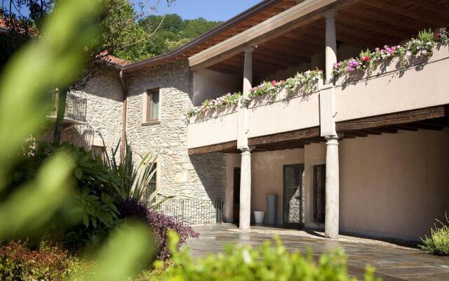 1711 Ti Sana Detox Retreat & SPA