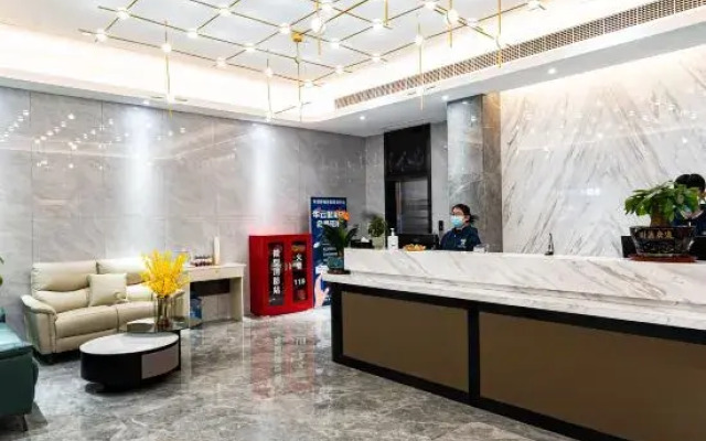 hengyangHuayunli Hotel (East Gate of Nanhua University)