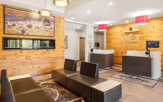 Microtel Inn & Suites by Wyndham Mont Tremblant