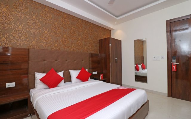 Capital O 16651 GRD SUITES