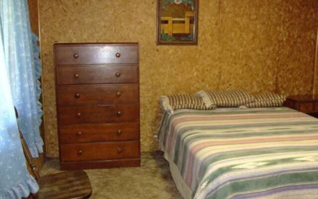 Sierra Bonita Cabins and RV Park