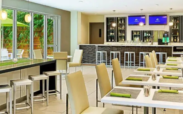 Element Miami International Airport