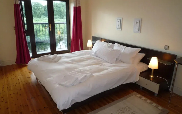 Grove Lodge Holiday Homes