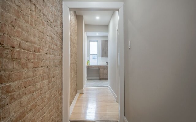 Beautiful 5BR in the HEART of Mile-End