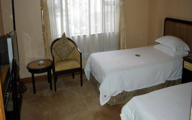 Aiqun Hotel Guangzhou - Free shuttle between hotel and Exhibition Center during Canton Fair