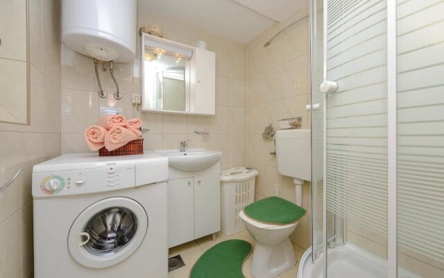 Awesome Home in Cavtat With Wifi and 1 Bedrooms