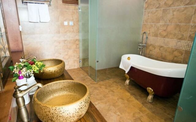 Lijiang Banshan Yunfu Boutique Hostel