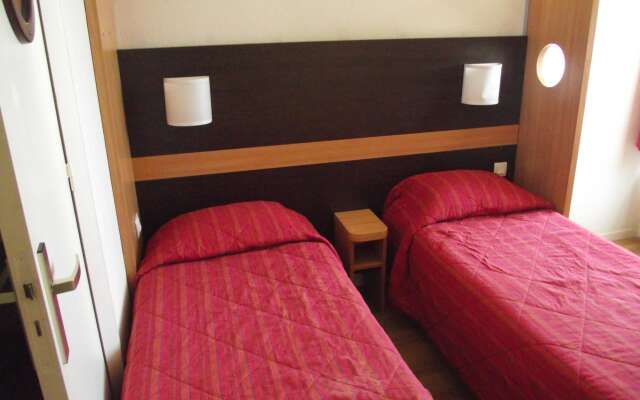 Premiere Classe Troyes La Chapelle Saint Luc Hotel