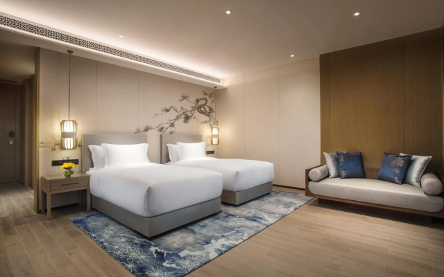 Banyan Tree Anji