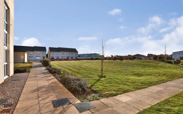 Modern Family Home in Aberdeen, Scotland