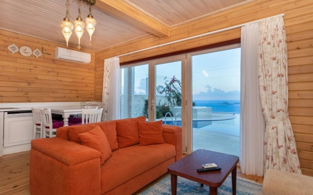 Villa Acelya by Akdenizvillam