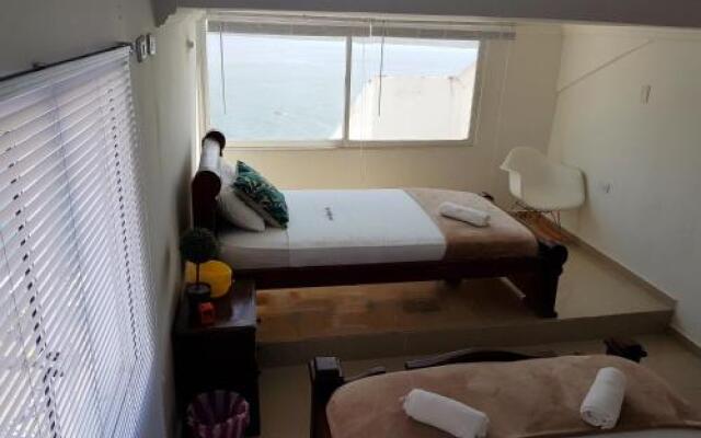 Penthouse 360⁰ Beach and Lake View