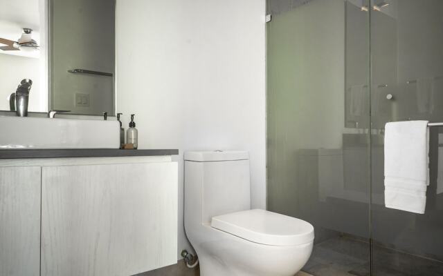 Oceana Luxury by Homing Bird