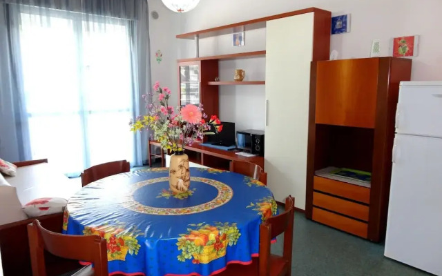 Bright Apartment Near the Beach With a Lovely Terrace by Beahost Rentals