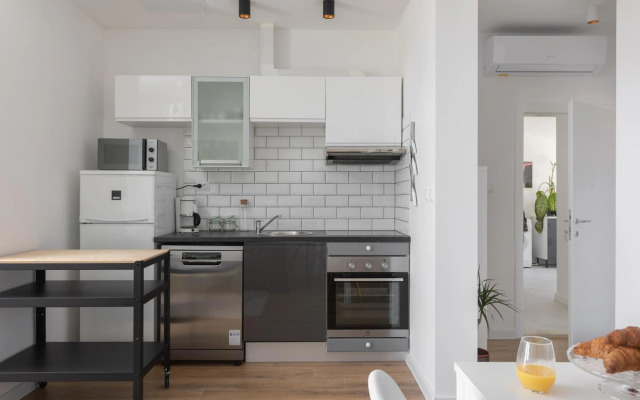 Apartments Left & Right with jacuzzi, 4 stars