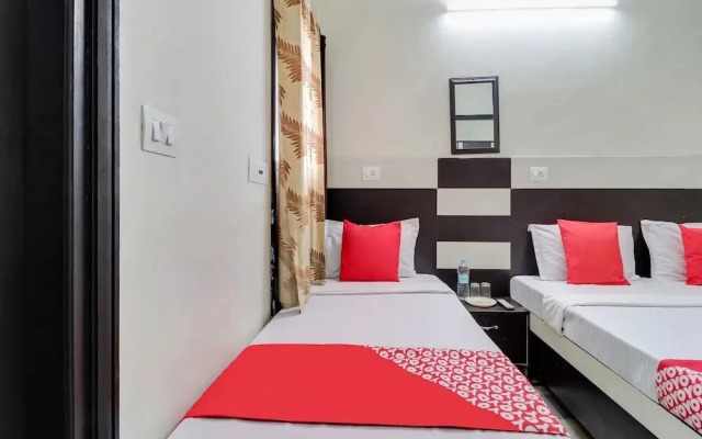 Royal Guest House by OYO Rooms