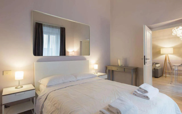 Ara Pacis Luxury Apartment