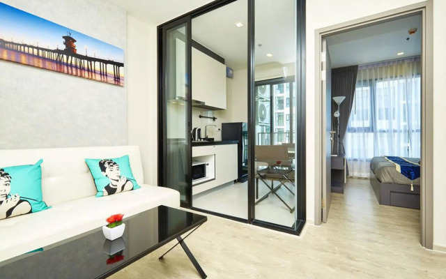 Pattaya Central Sea View Pool Suite