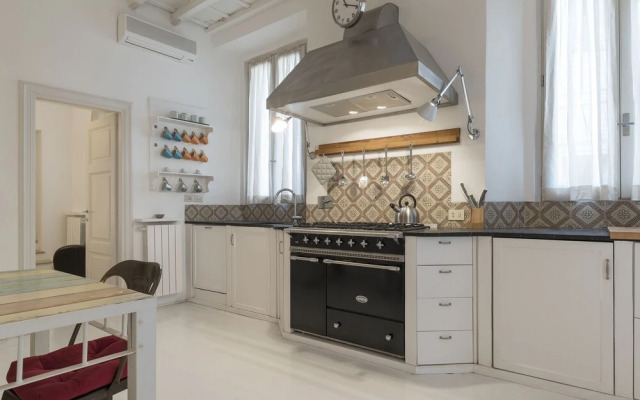Campo De' Fiori Luxury Apartment
