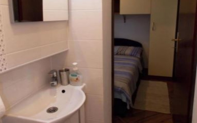 Apartment Ivo - with parking : A4 - PRIZEMLJE Malinska, Island Krk