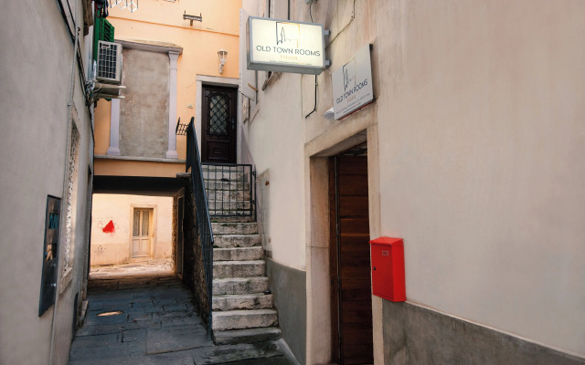 Alibi B11 Hostel