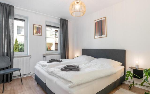 FLATLIGHT - Shiny Apartment - Balcony - Central - Kitchen