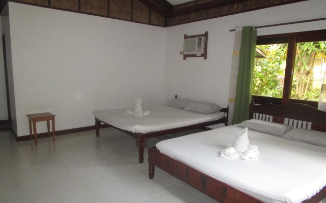 Point 303 Cloud 9 Resort