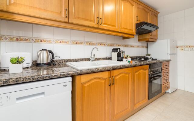 Apartamentos Travel Habitat Torre Francia