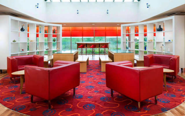 Park Inn by Radisson Birmingham Walsall M6 J9