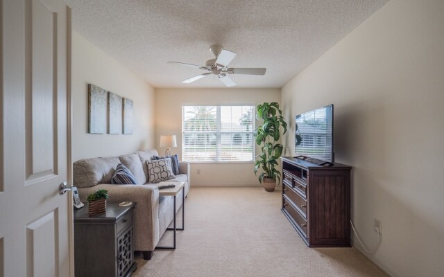 Limestone Avenue 1264 by White Pelican VR