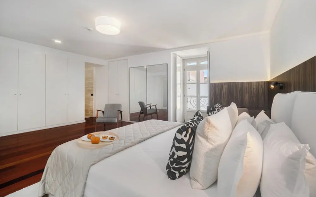 Luxury Chiado Prime Apartment