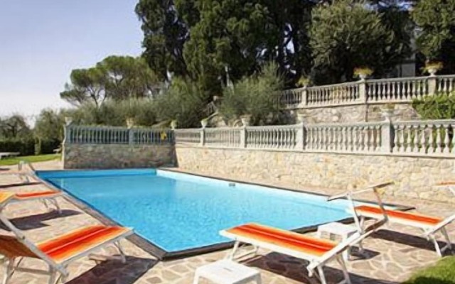Villa Maria