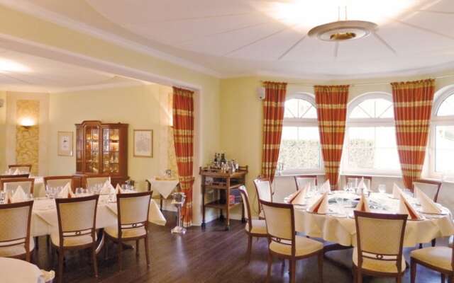 Hostellerie Bacher GmbH
