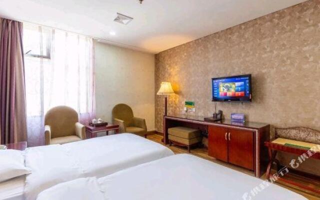 Xinrong Business Theme Hotel
